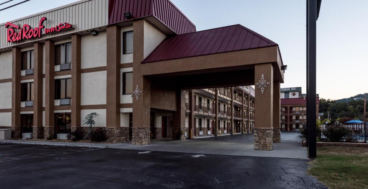 Red Roof Inn & Suites Pigeon Forge Parkway Exteriör bild