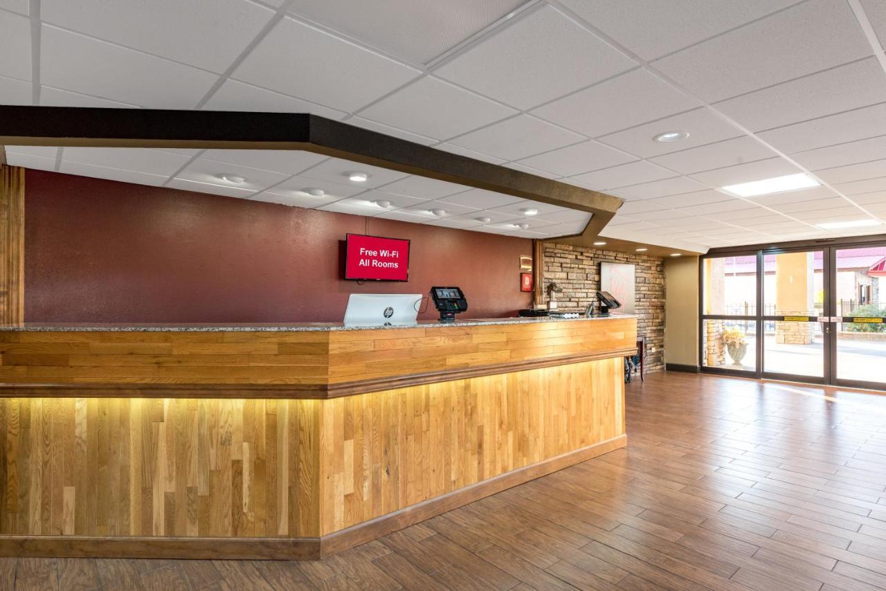 Red Roof Inn & Suites Pigeon Forge Parkway Exteriör bild