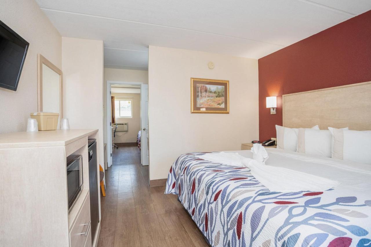 Red Roof Inn & Suites Pigeon Forge Parkway Exteriör bild