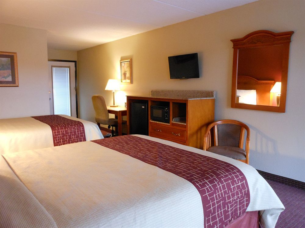 Red Roof Inn & Suites Pigeon Forge Parkway Exteriör bild