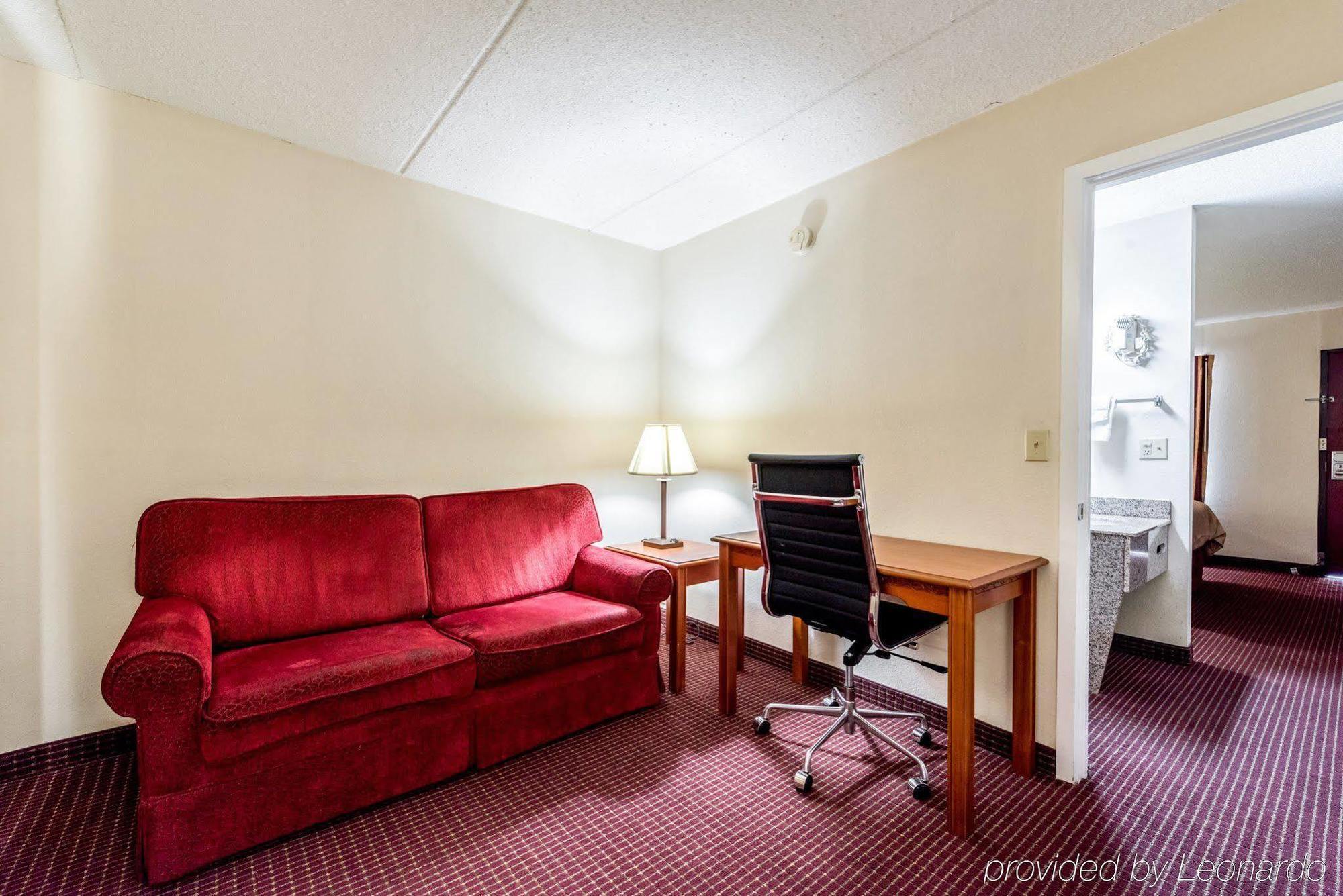 Red Roof Inn & Suites Pigeon Forge Parkway Exteriör bild