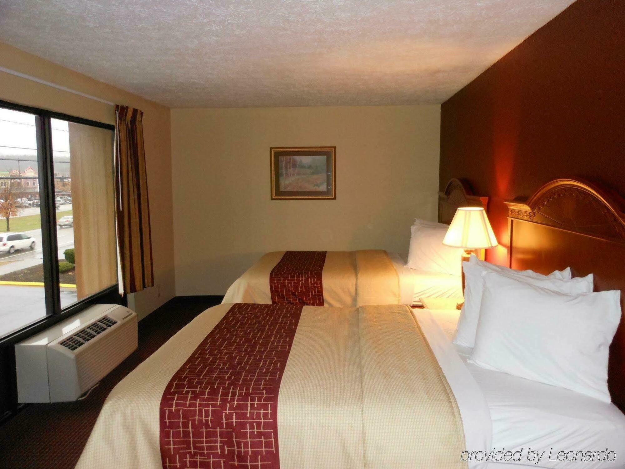 Red Roof Inn & Suites Pigeon Forge Parkway Exteriör bild